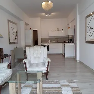 Stylish Apartement 2 Min To The Beach Apartamento